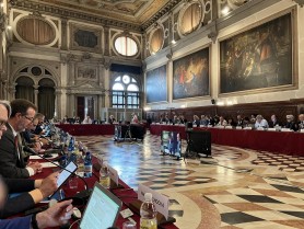 Comisia de la Veneția: Un partid, care tinde spre schimbarea ordinii constituționale prin metode legale, nu poate fi interzis